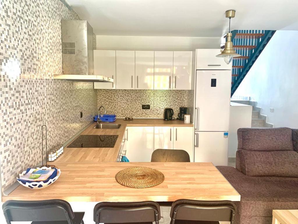 Duplex-Bungalow In Playa De Las Americas,3 Minutes Near The Best Beaches In Tenerife Dış mekan fotoğraf